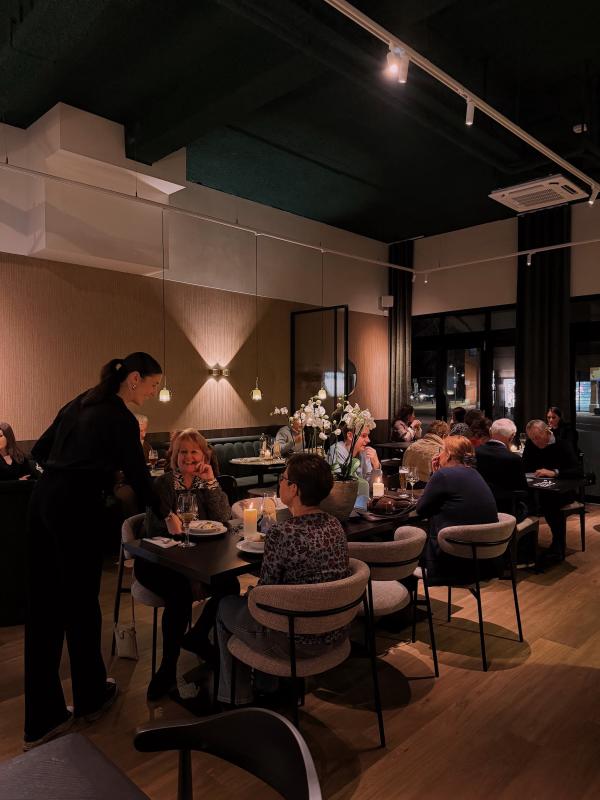 Bediening bij Bistro Luux